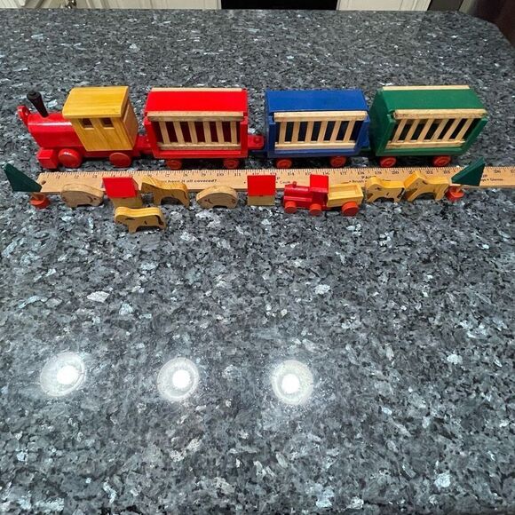 Kurt S. Adler 24” Wooden Circus Train Set – 4 Cars, 12 Play Pieces – Vintage Hol - Picture 1 of 12
